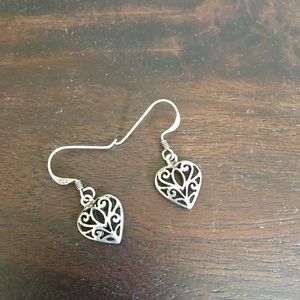 925 sterling silver heart shaped earrings